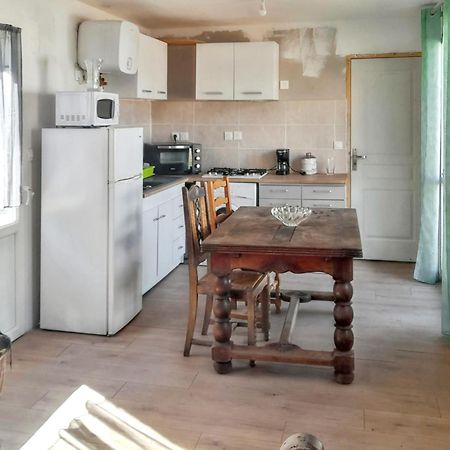 Studio Cosy A Bellerive Sur Allier Avec Terrasse Et Jardin 30 M² Apartment Luaran gambar